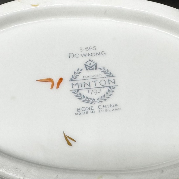 Minton Downing Gravy Boat Saucer Set Bone China England - Picture 4 of 4